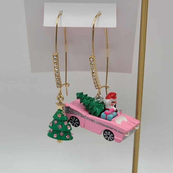 Betsey Johnson Santa Pink Car and Tree Miss Matched Earrings NWT! NEW! - Picture 5 of 7